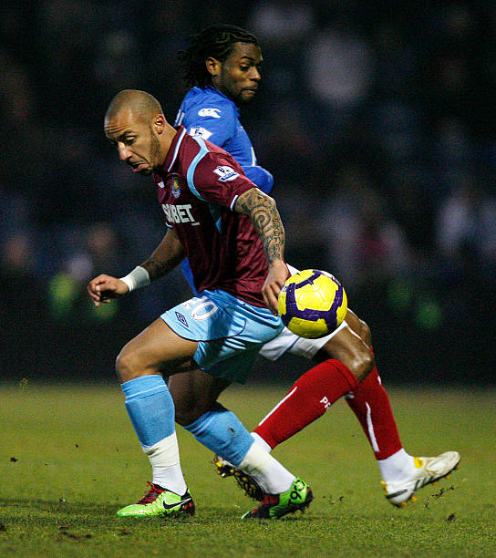 锁死对方外 锁死对方外