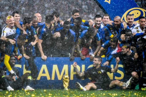 垂涎不已 垂涎不已