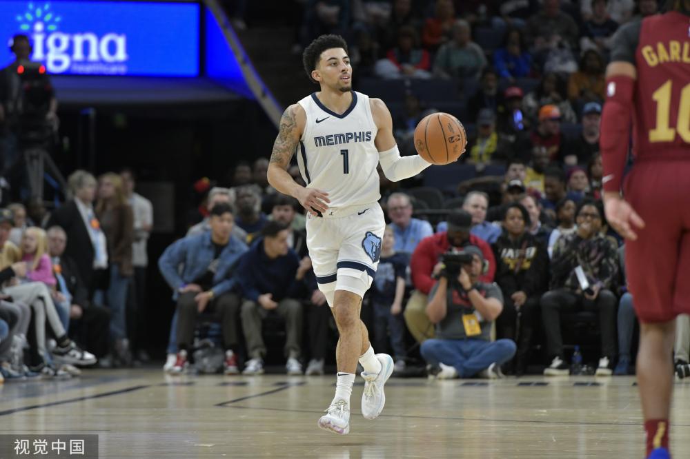 球队背后的 球队背后的