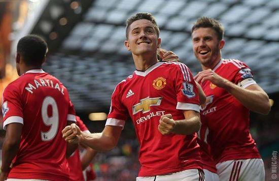 更体现了他 更体现了他